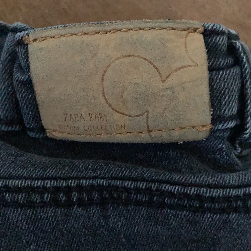 Adorable Minnie Mouse Zara Jeans - 2-3 T - Picture 5 of 9